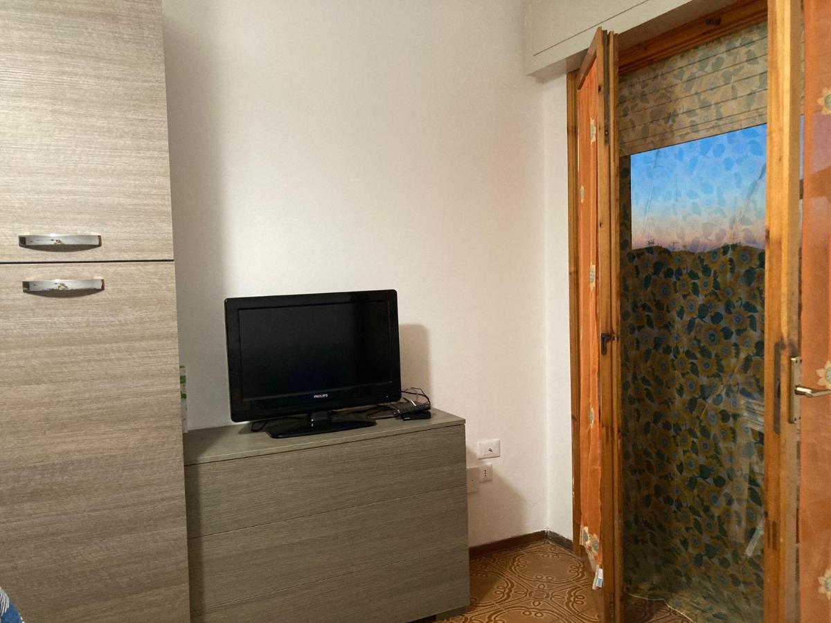Casa Selia Apartment Cecina  Exterior photo