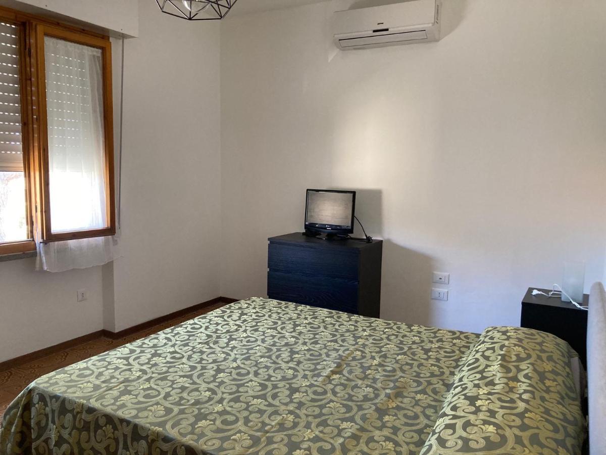 Casa Selia Apartment Cecina  Exterior photo
