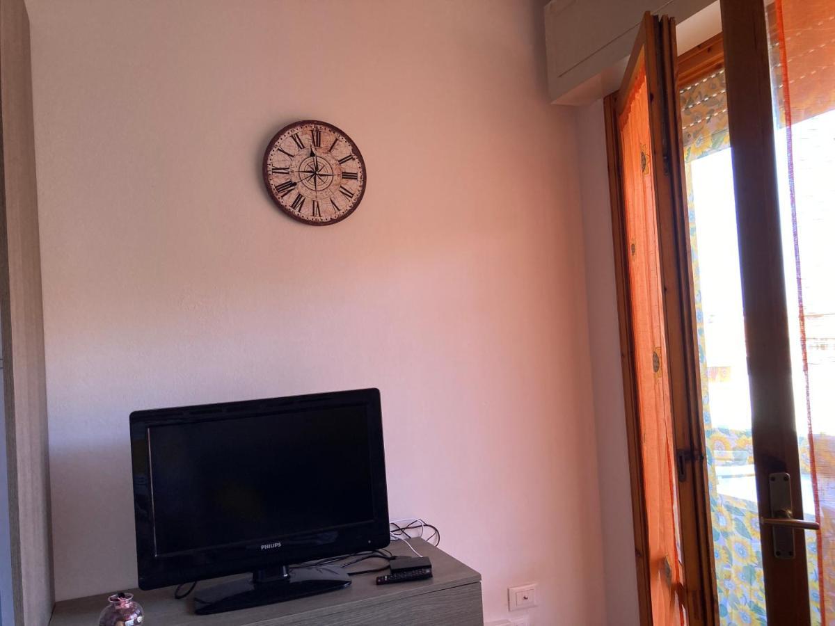 Casa Selia Apartment Cecina  Exterior photo