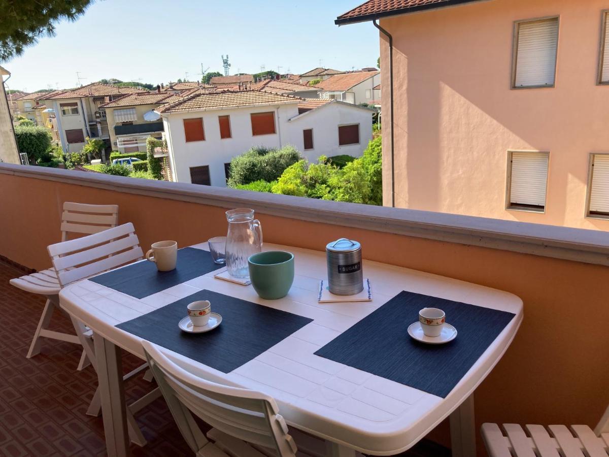Casa Selia Apartment Cecina  Exterior photo