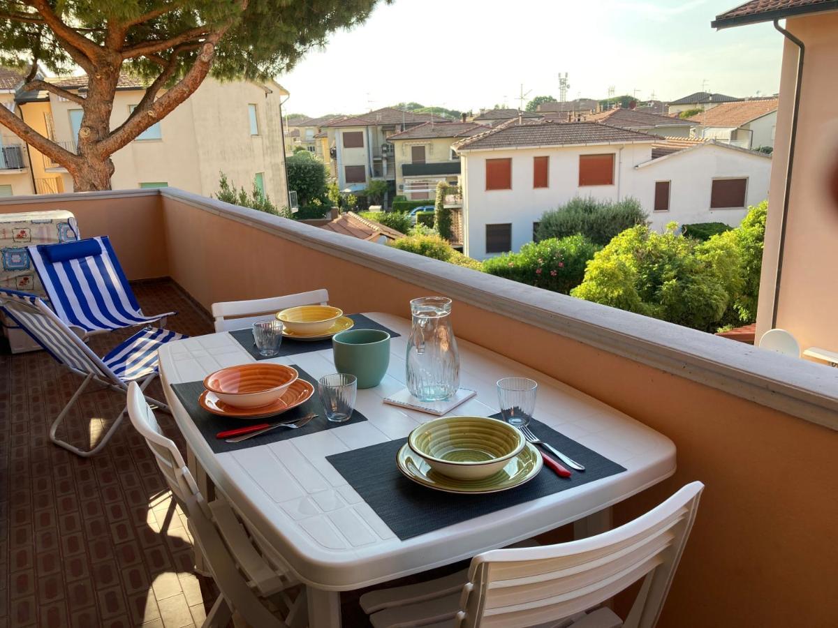 Casa Selia Apartment Cecina  Exterior photo
